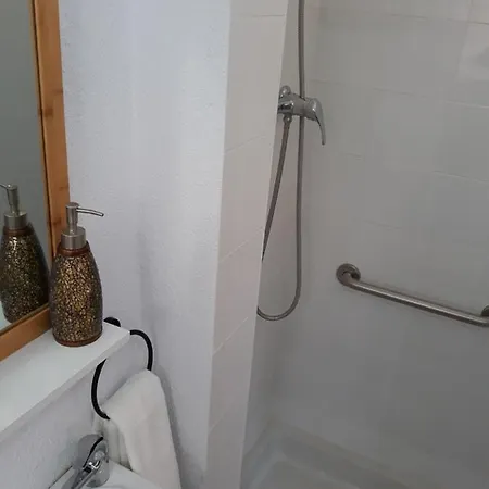 Apartment Casa Olivera- Al Passeig Font Vella